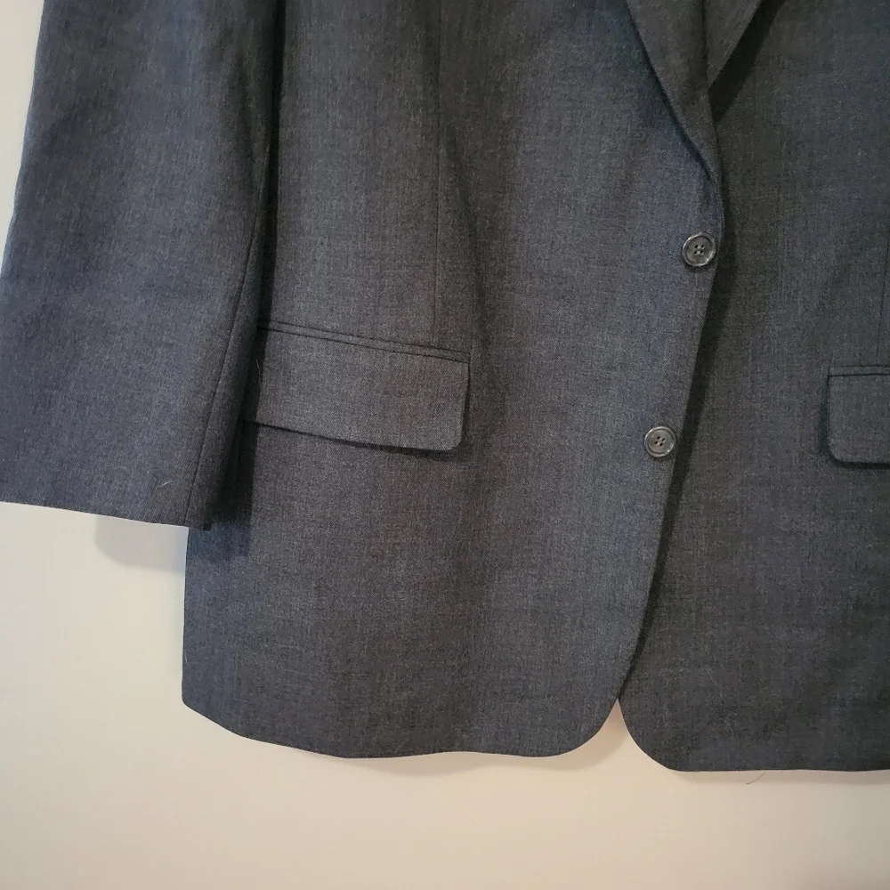 Brooks Brothers Men's Formal Pure Wool Preppy Gray Blazer Suit Jacket. Size 46R
